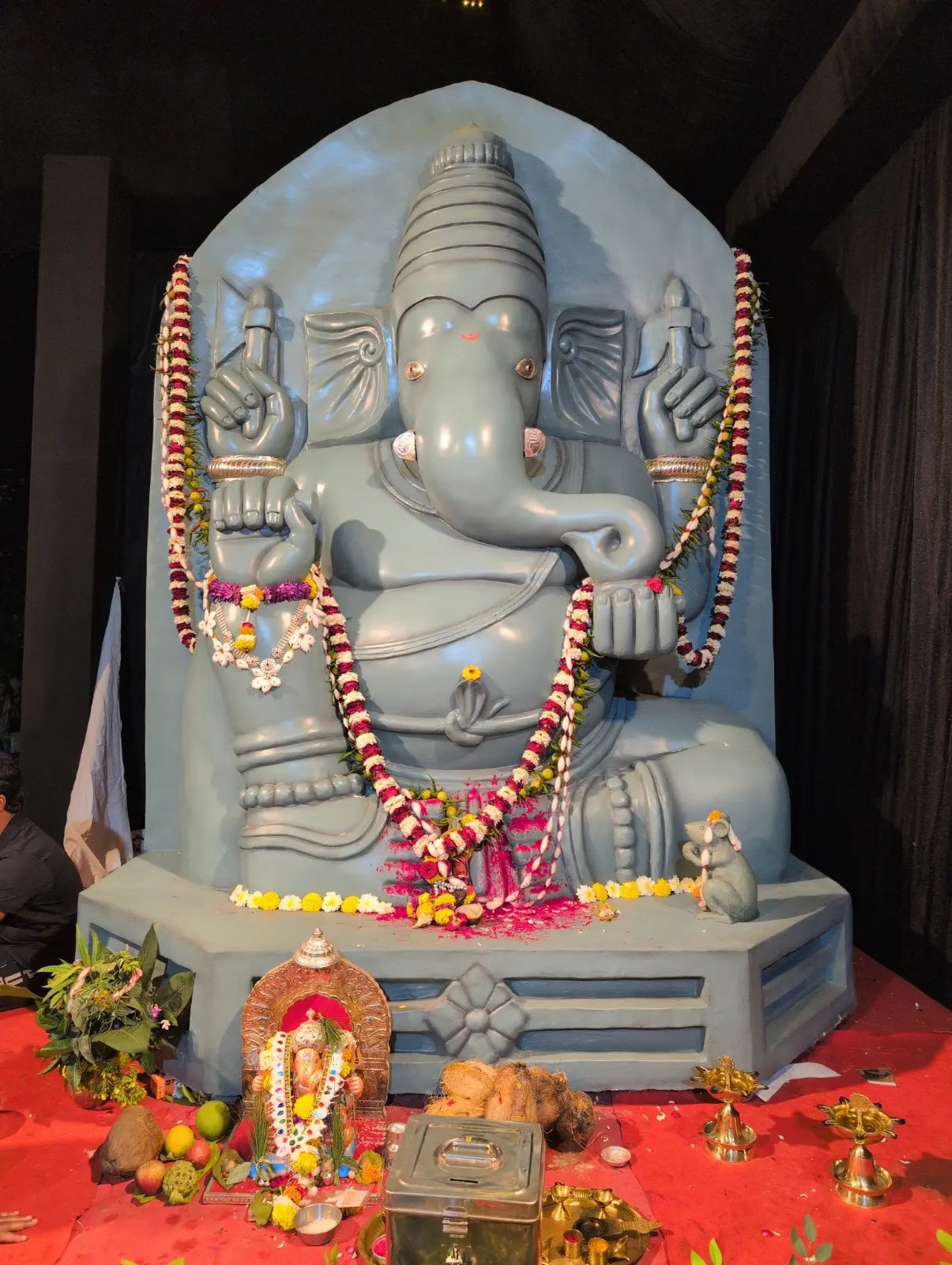 गणेश तलाव चा राजा मंडळ